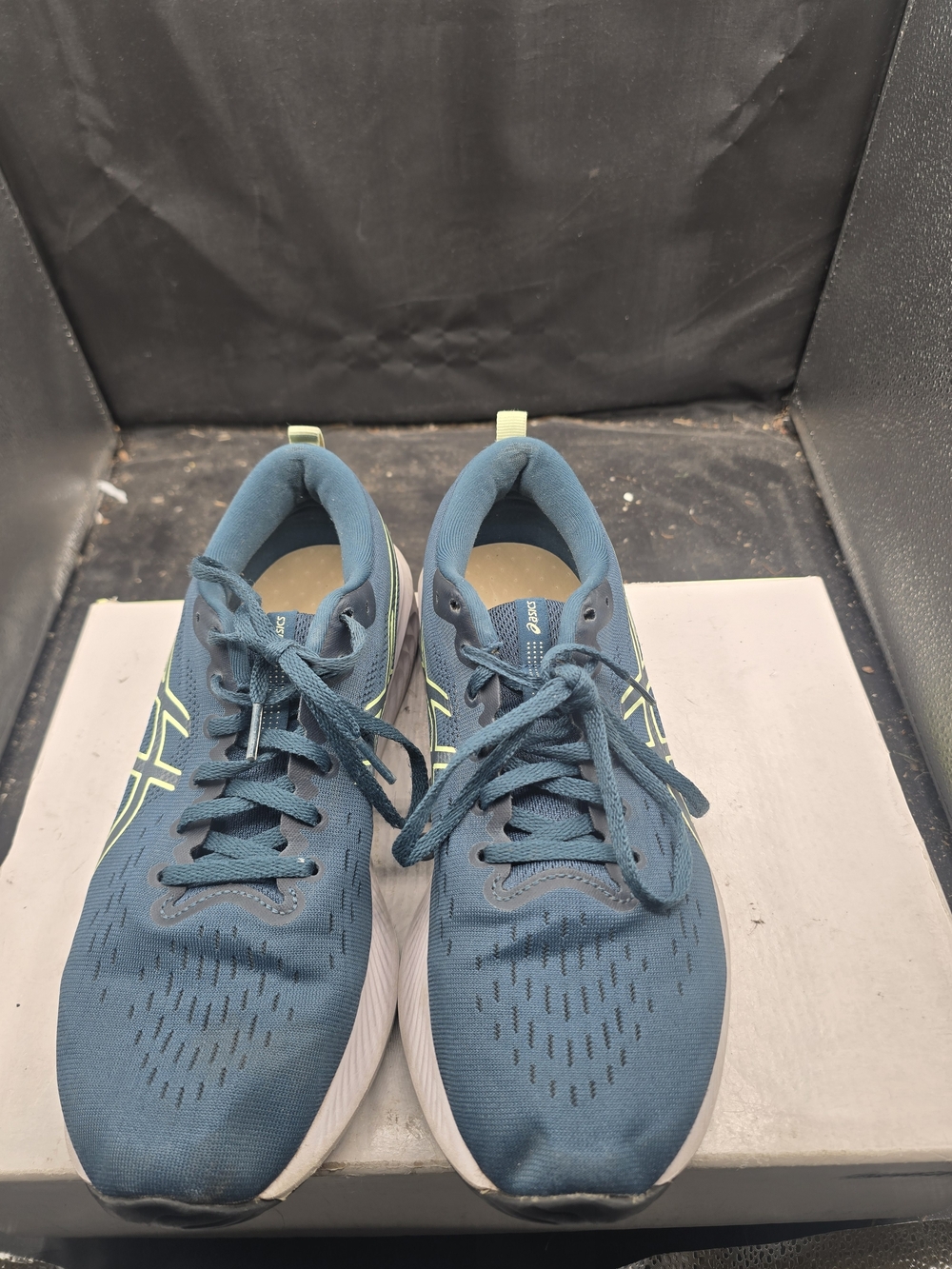 ASICS Men's Blue Running Shoes with Neon Accents